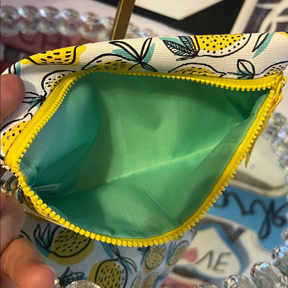 ipsy Lemon Pattern Cosmetic Bag with Yellow Zipper - Picture 6 of 6